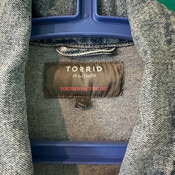 3X Torrid stretch denim jean jacket plus size acid wash - Picture 2 of 5